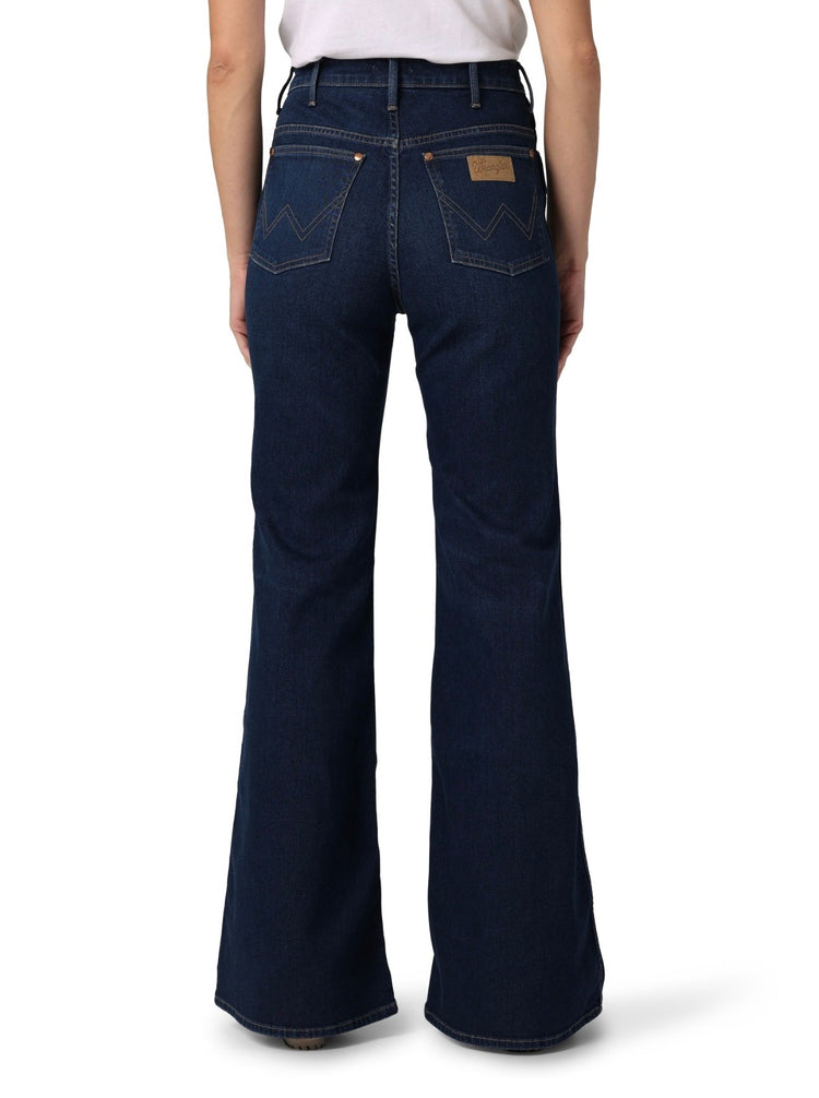 Wrangler Wanderer 622 Dark Wash Flare Jeans detail view
