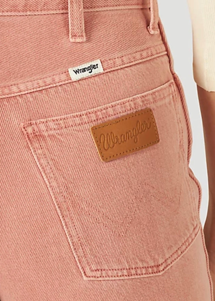 Wrangler Wanderer 622 Rose Pink Flare Jeans outfit inspiration
