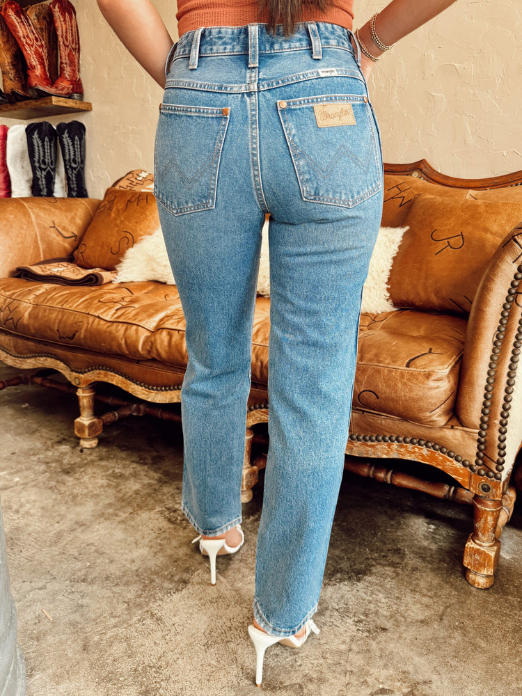 Wrangler Wild West 603 Patty Cropped Jeans detail view