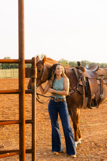 Wrangler Wanderer 622 Dark Wash Flare Jeans product view