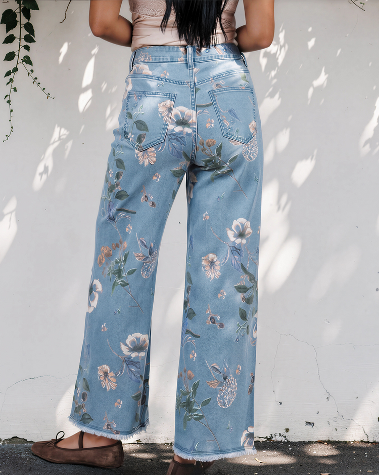Kinsley Retro Floral Print Frayed Hem Shift Jeans