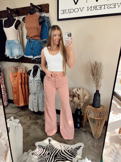 Wrangler Wanderer 622 Rose Pink Flare Jeans cowgirl styling